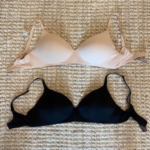 Victoria’s Secret wireless T-shirt bras, set of 2